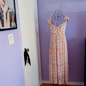 NWOT Floral Maxi Dress Size L